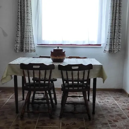 Vikendica M&l *